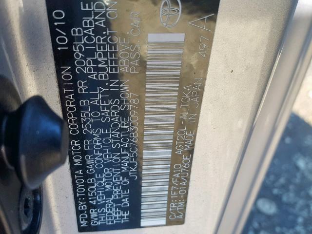 JTKJF5C76B3009787 - 2011 TOYOTA SCION TC 银色 照片 10