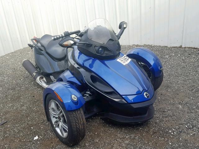 2BXJAMC14AV000451 - 2010 CAN-AM SPYDER ROA BLUE photo 1