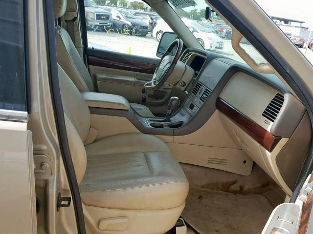 5LMEU68H64ZJ15977 - 2004 LINCOLN AVIATOR 奶油色 照片 5
