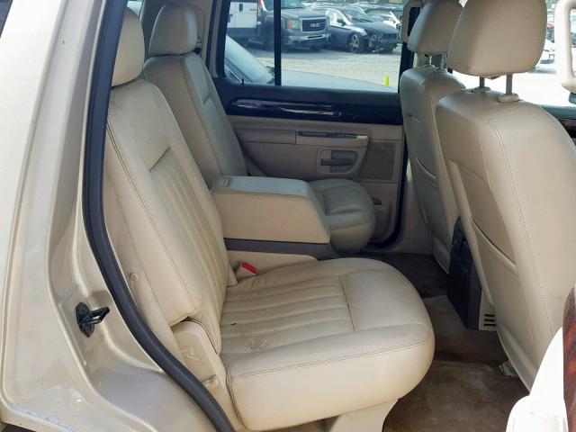 5LMEU68H64ZJ15977 - 2004 LINCOLN AVIATOR 奶油色 照片 6