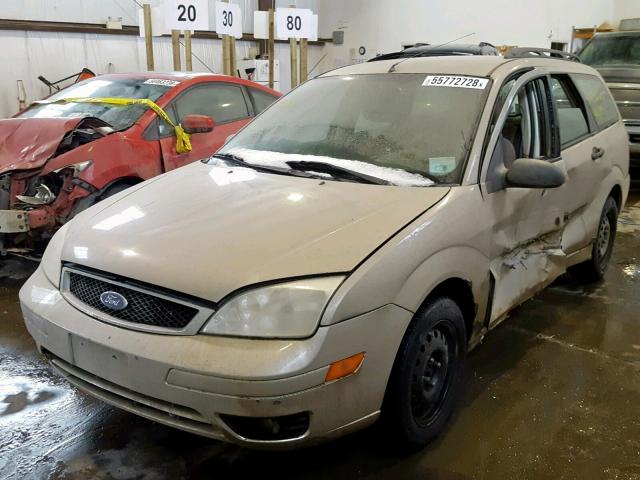 1FAFP36N86W129478 - 2006 FORD FOCUS ZXW GOLD photo 2