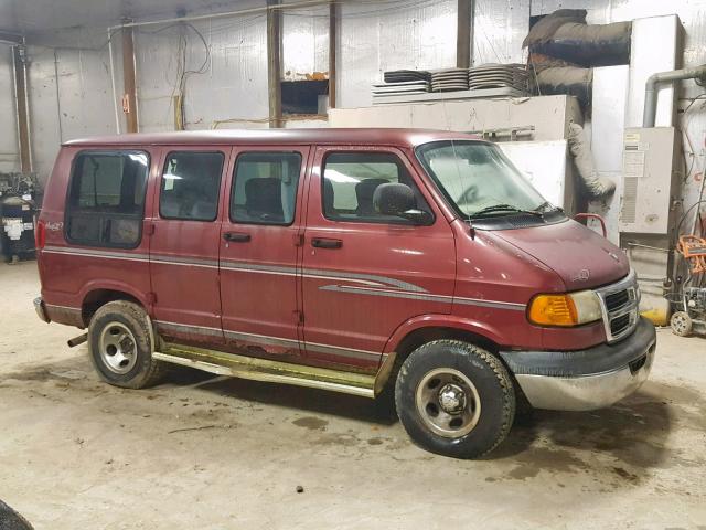 2B6HB11X6WK147725 - 1998 DODGE RAM VAN MAROON photo 9