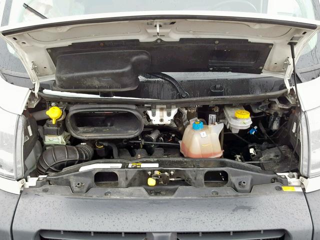 3C6TRVDG3HE546700 - 2017 RAM PROMASTER 白色 照片 7