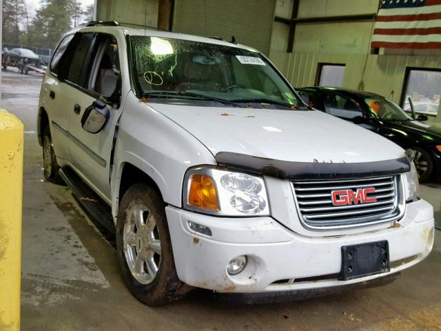 1GKDT13S672137670 - 2007 GMC ENVOY WHITE photo 1