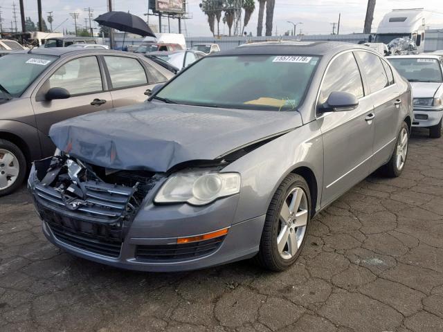 WVWAK73C38P040167 - 2008 VOLKSWAGEN PASSAT KOM GRAY photo 2