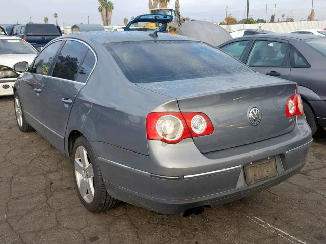 WVWAK73C38P040167 - 2008 VOLKSWAGEN PASSAT KOM GRAY photo 3