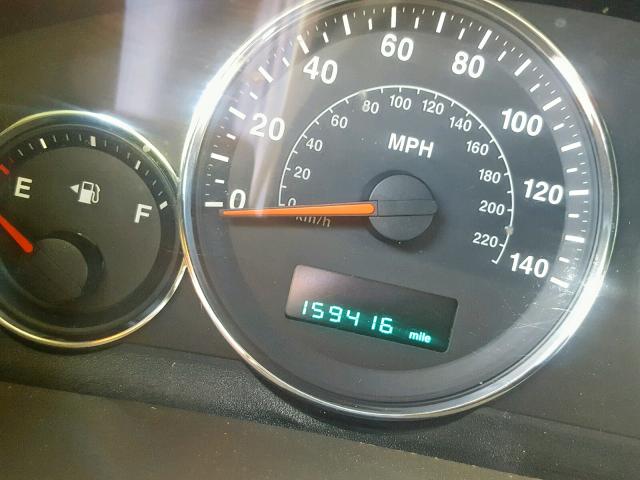 1J8HG58N96C169929 - 2006 JEEP COMMANDER GOLD photo 8