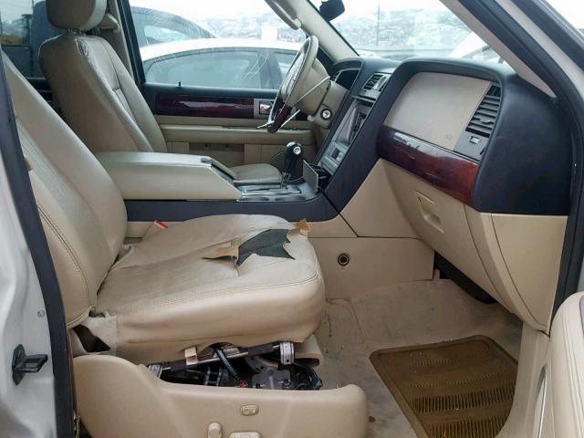 5LMFU28575LJ16532 - 2005 LINCOLN NAVIGATOR 奶油色 照片 5
