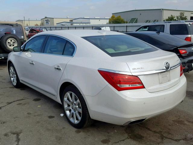 1G4GD5G34FF291121 - 2015 BUICK LACROSSE P WHITE photo 3