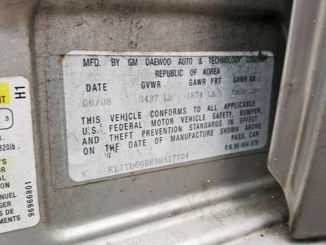 KL1TD66E89B317704 - 2009 CHEVROLET AVEO LS SILVER photo 10