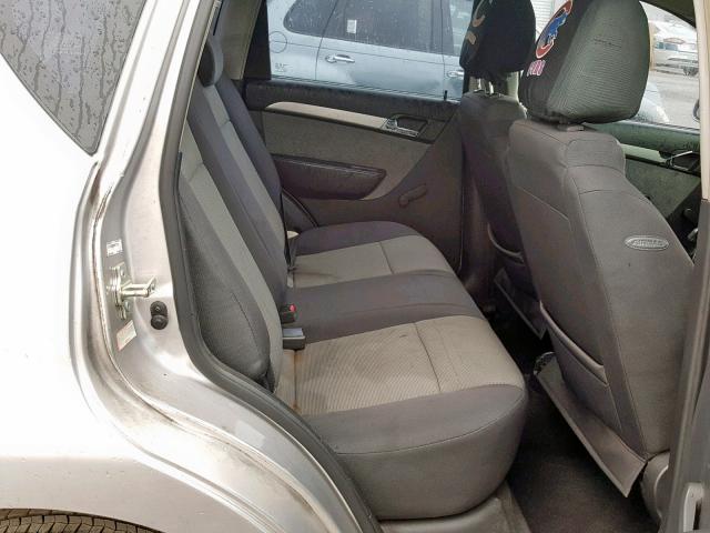 KL1TD66E89B317704 - 2009 CHEVROLET AVEO LS SILVER photo 6