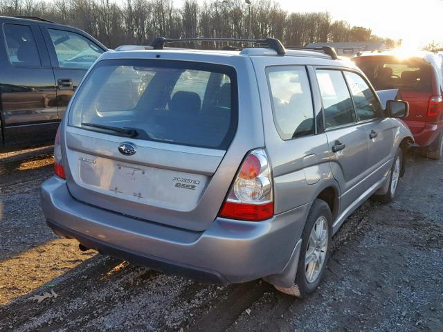 JF1SG66608H721330 - 2008 SUBARU FORESTER S GRAY photo 4