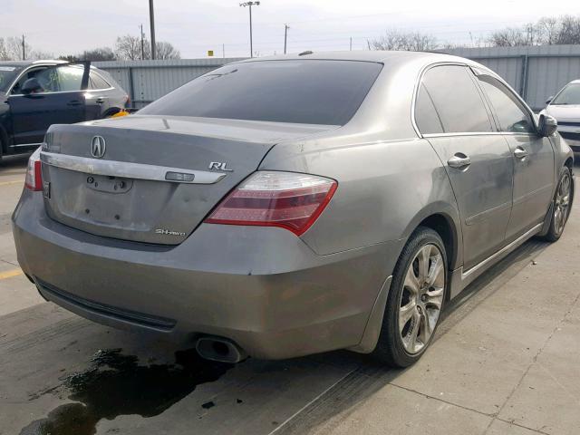 JH4KB26619C000867 - 2009 ACURA RL GRAY photo 4