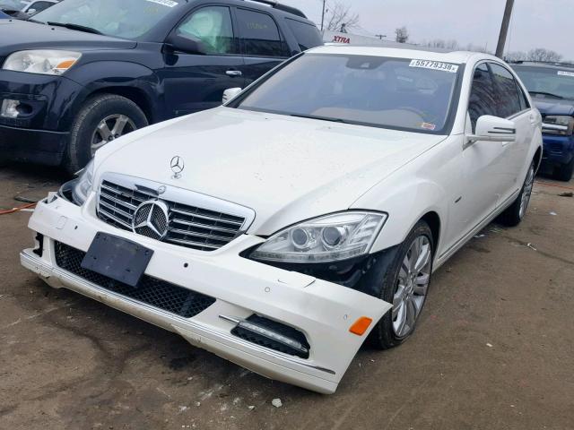 WDDNG9FB6AA302926 - 2010 MERCEDES-BENZ S 400 WHITE photo 2