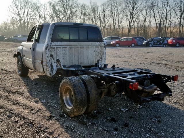 3B7MC33612M226851 - 2002 DODGE RAM 3500 WHITE photo 3