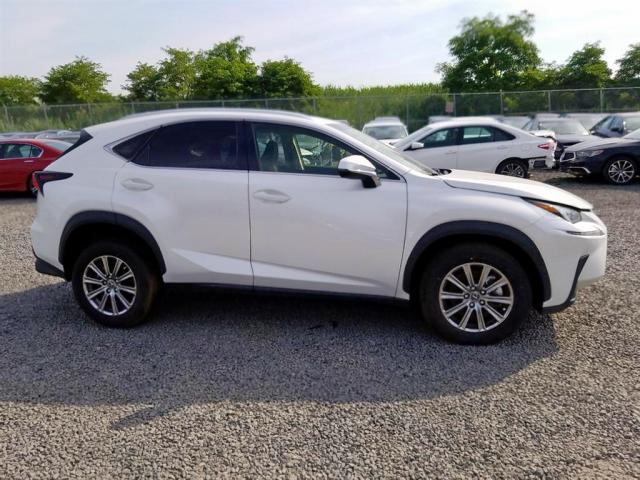 JTJYARBZ4J2097593 - 2018 LEXUS NX 200T 白色 照片 9