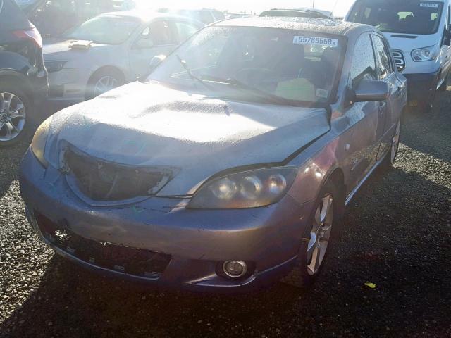 JM1BK344561525169 - 2006 MAZDA 3 HATCHBAC GRAY photo 2