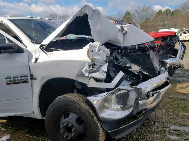 3C63RRGL4JG221659 - 2018 RAM 3500 ST WHITE photo 9