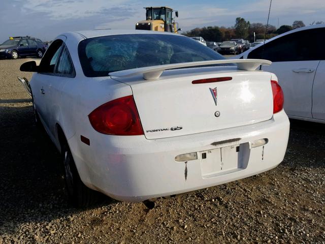 1G2AL15F477356519 - 2007 PONTIAC G5 WHITE photo 3