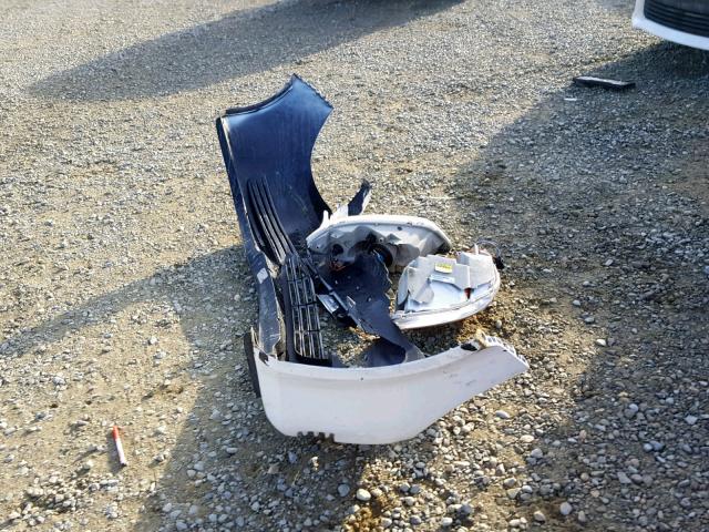 1G2AL15F477356519 - 2007 PONTIAC G5 WHITE photo 9