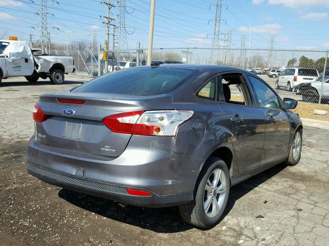 1FADP3F22DL294891 - 2013 FORD FOCUS SE GRAY photo 4