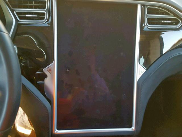 5YJSA1E13GF162276 - 2016 TESLA MODEL S WHITE photo 8