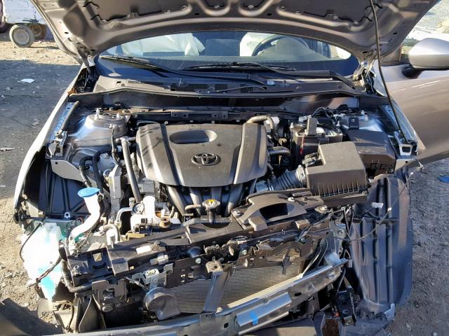 3MYDLBZV6GY139702 - 2016 TOYOTA SCION IA SILVER photo 7