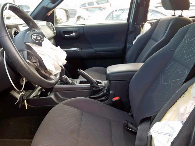 3TMAZ5CN0HM046693 - 2017 TOYOTA TACOMA DOU SILVER photo 5