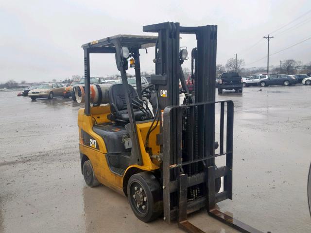 00000000AT9011831 - 2008 CATE FORKLIFT YELLOW photo 1