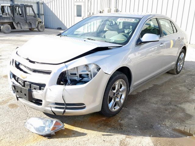 1G1ZC5EB9AF295225 - 2010 CHEVROLET MALIBU 1LT SILVER photo 2