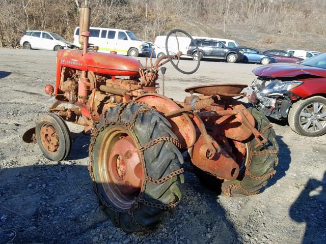 629 - 1960 FARM TRACTOR RED photo 3