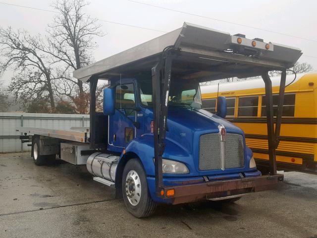 2NKHHN7X5AM261199 - 2010 KENWORTH CONSTRUCTI BLUE photo 1