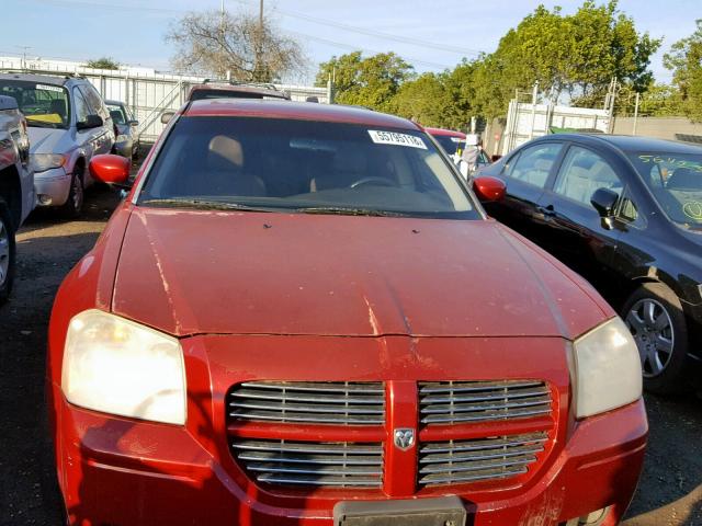 2D4FV47VX7H716837 - 2007 DODGE MAGNUM SXT RED photo 9