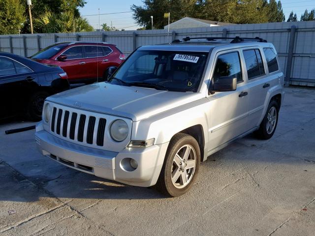 1J8FT48W17D251879 - 2007 JEEP PATRIOT LI SILVER photo 2