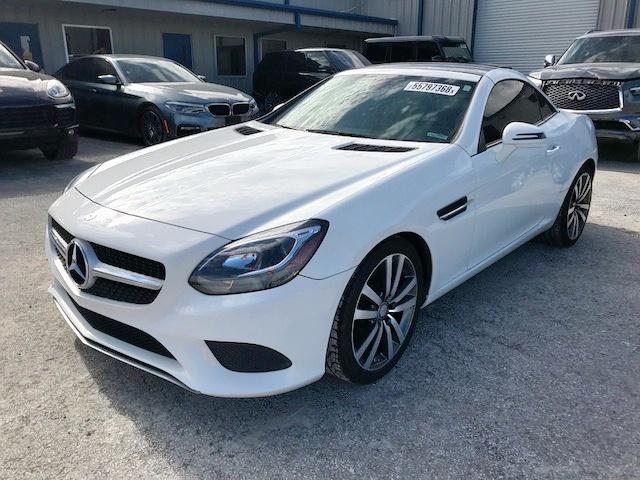 WDDPK3JA1HF138520 - 2017 MERCEDES-BENZ SLC 300 WHITE photo 2