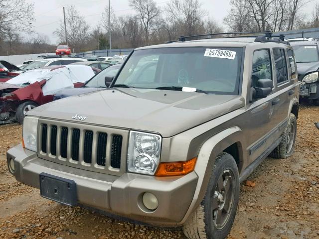 1J8HG48K86C188181 - 2006 JEEP COMMANDER TAN photo 2