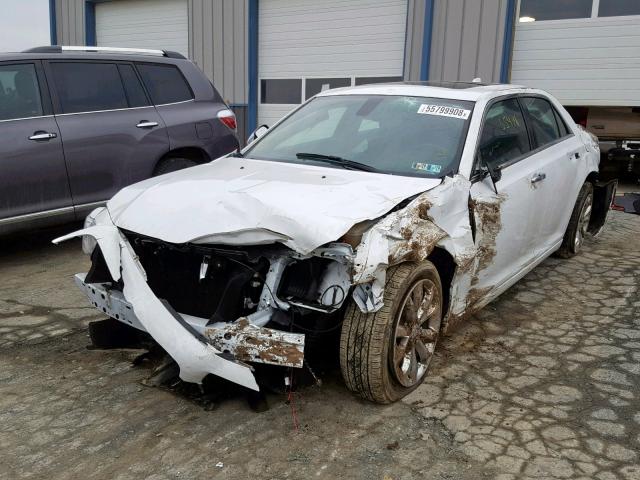 2C3CCAKG5HH566767 - 2017 CHRYSLER 300C WHITE photo 2