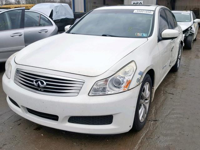 JNKCV61F49M051283 - 2009 INFINITI G37 WHITE photo 2