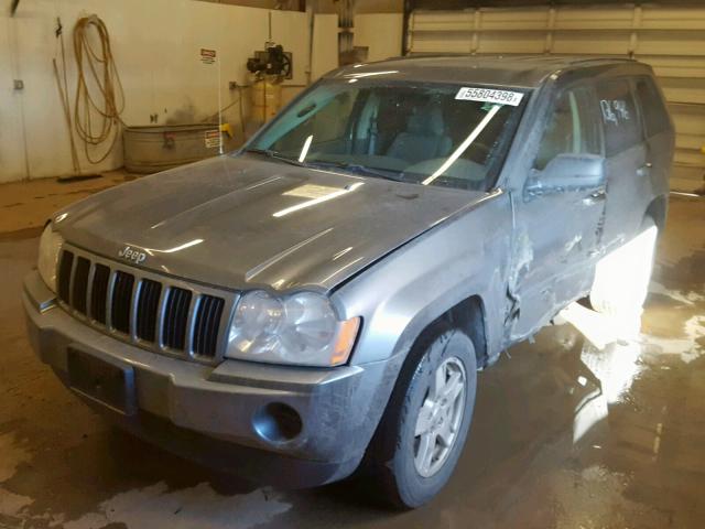 1J8GR48K87C687621 - 2007 JEEP GRAND CHER GRAY photo 2