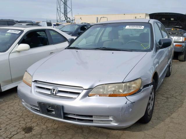 1HGCF86611A040378 - 2001 HONDA ACCORD VAL SILVER photo 2