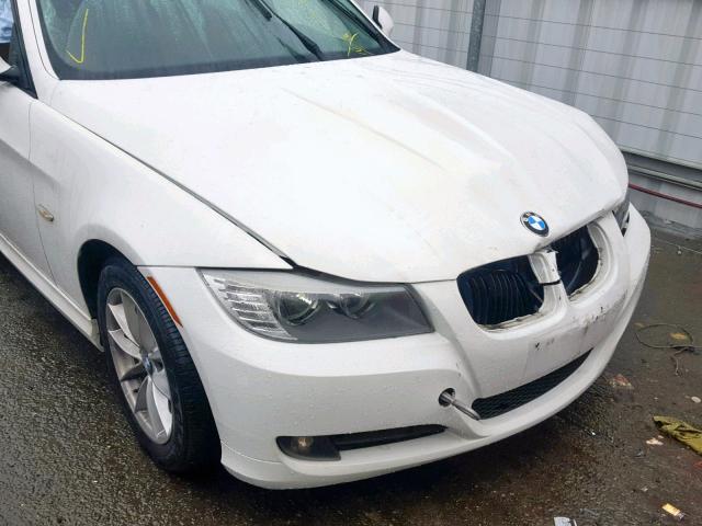 WBAPH5G51ANM35259 - 2010 BMW 328 I SULE WHITE photo 9