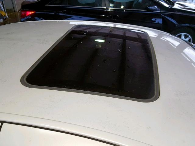 1LNHM87A62Y678854 - 2002 LINCOLN LS WHITE photo 9