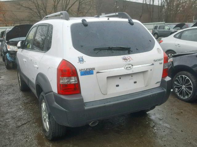 KM8JN72D28U877538 - 2008 HYUNDAI TUCSON SE WHITE photo 3