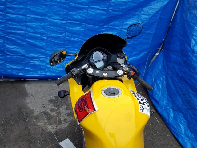 JS1VP53A442103722 - 2004 SUZUKI SV650 YELLOW photo 5