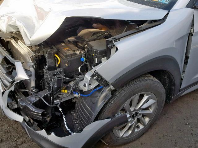 KM8J3CA4XHU408696 - 2017 HYUNDAI TUCSON LIM SILVER photo 9