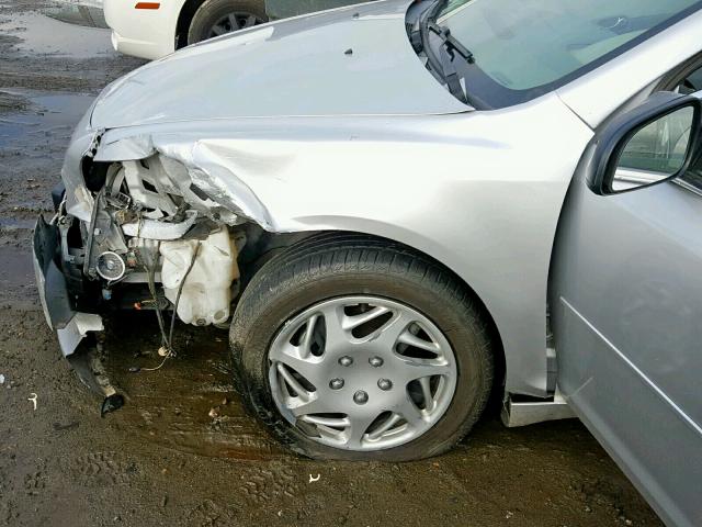 1G1ZB5EBXAF193791 - 2010 CHEVROLET MALIBU LS SILVER photo 9