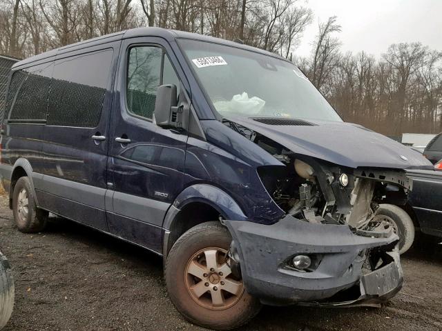 WDZPE7CC5F5984563 - 2015 MERCEDES-BENZ SPRINTER 2 BLUE photo 1