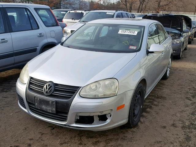 3VWSG81K46M654425 - 2006 VOLKSWAGEN JETTA 2.5 SILVER photo 2