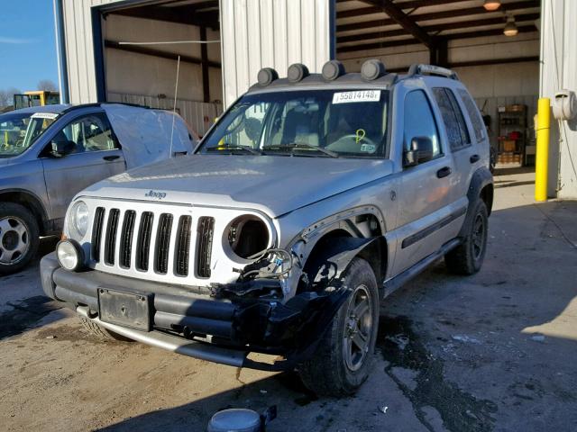 1J4GL38K46W267493 - 2006 JEEP LIBERTY RE SILVER photo 2