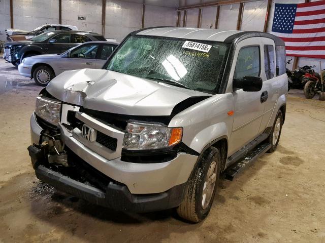 5J6YH2H78BL004592 - 2011 HONDA ELEMENT EX SILVER photo 2